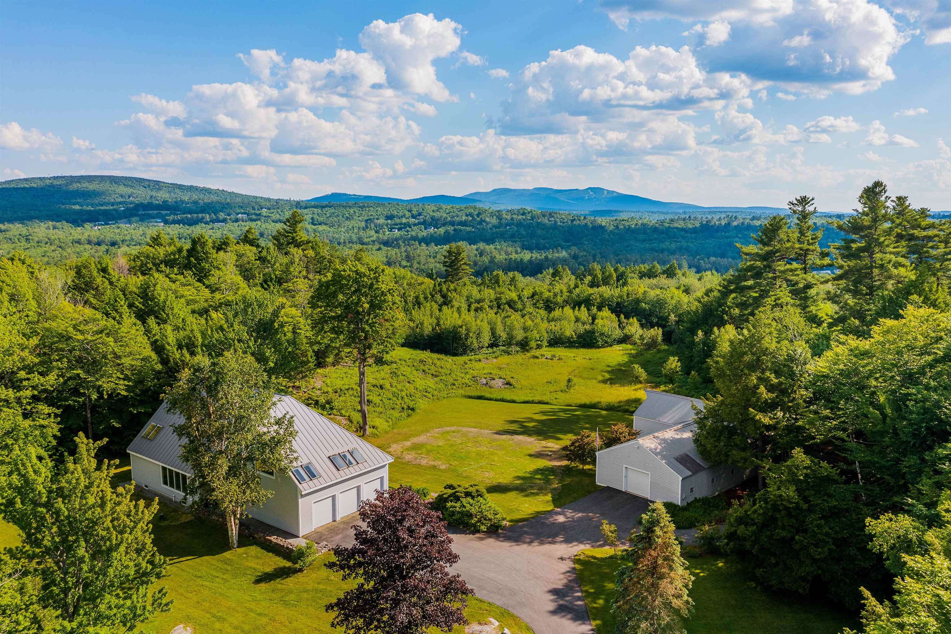 408 Knights Hill Road New London, NH 03257 - Photo 1 of 26