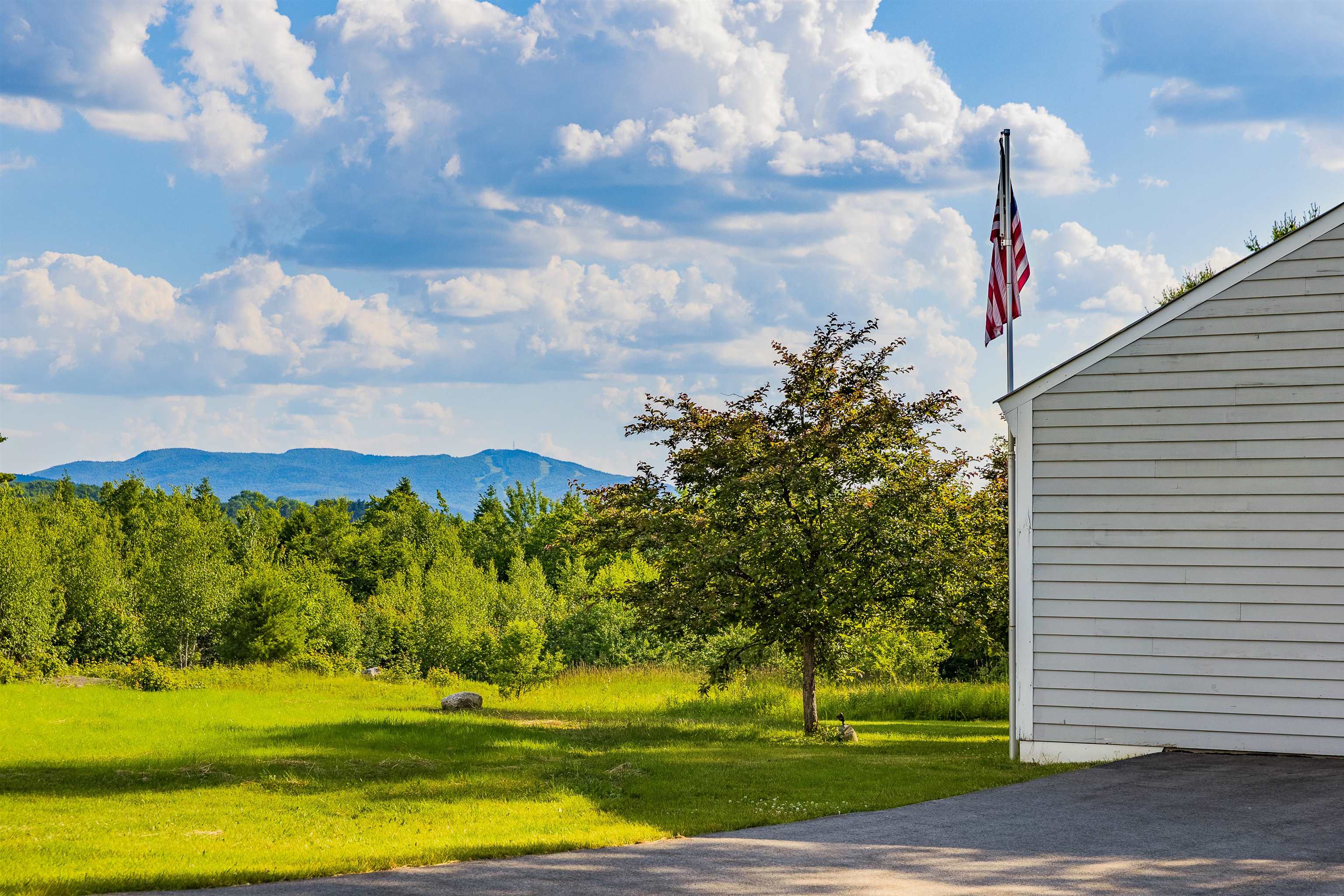 408 Knights Hill Road New London, NH 03257 - Photo 26 of 26