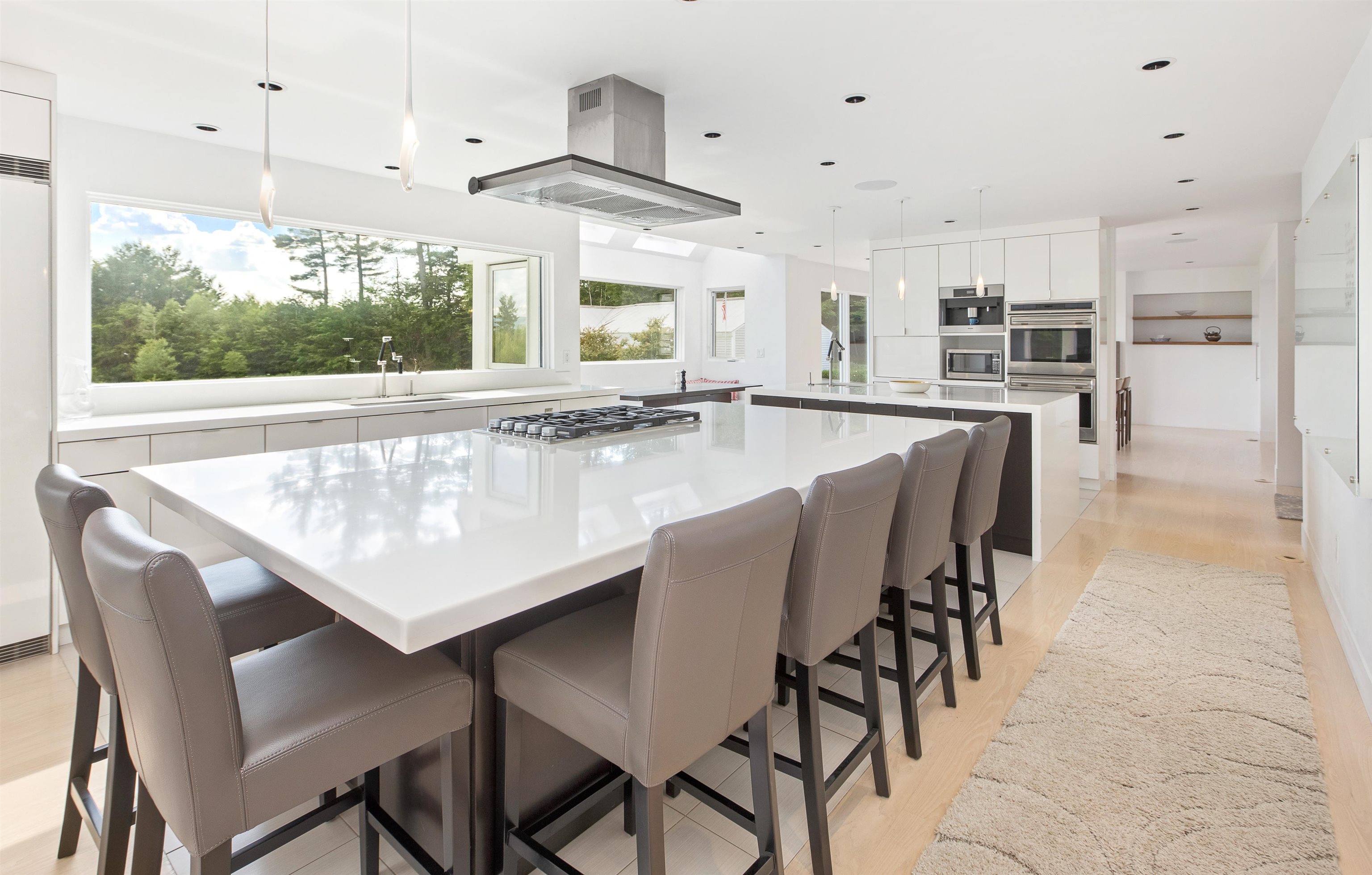 408 Knights Hill Road New London, NH 03257 - Photo 4 of 26