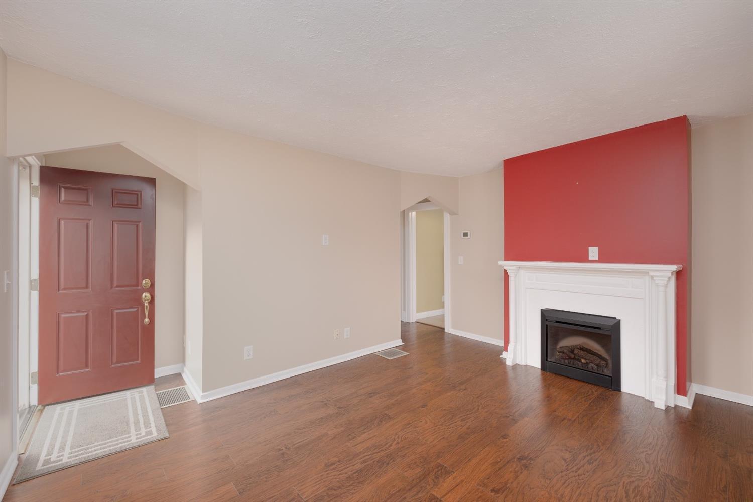 5506 Hubble Road Cincinnati, OH 45247 - Photo 11 of 29