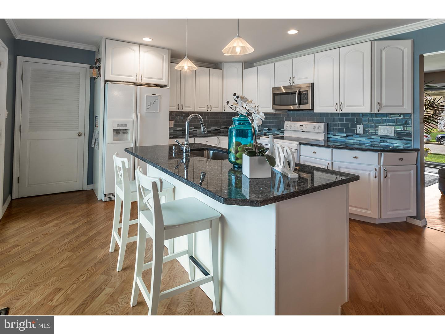 131 Red Stone Ridge Delran, NJ 08075 - Photo 10 of 25