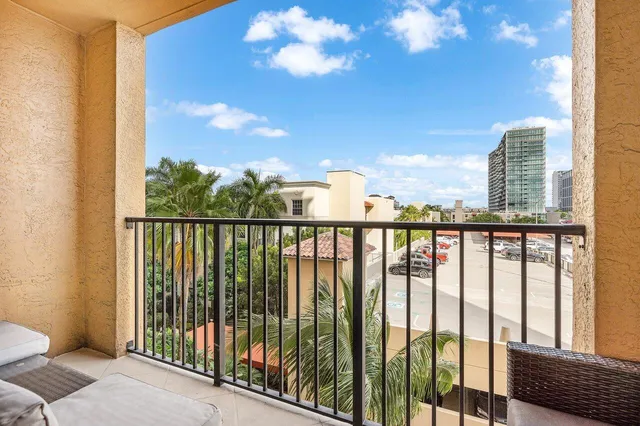 $450,000 | 651 Okeechobee Boulevard, Unit 410, West Palm Beach, FL 33401
