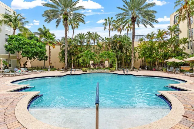 $450,000 | 651 Okeechobee Boulevard, Unit 410, West Palm Beach, FL 33401