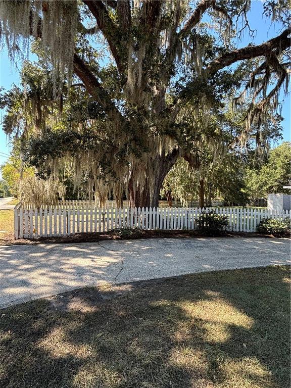 333 Copal Street Mandeville, LA 70448 - Photo 2 of 31 Gallery Image 2