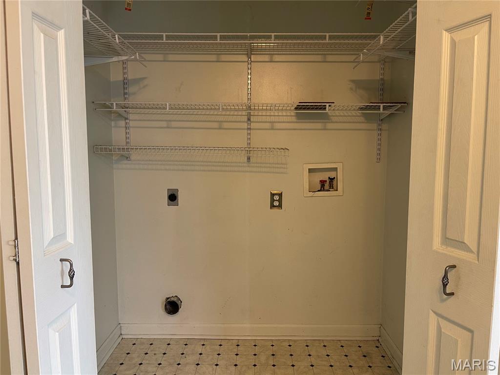 4140 Tesson Street St. Louis, MO 63123 - Photo 17 of 27