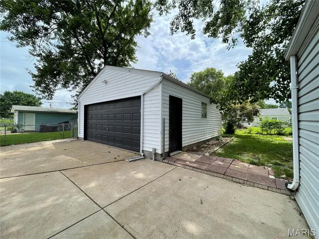 $200,000 | 4140 Tesson Street, St. Louis, MO 63123