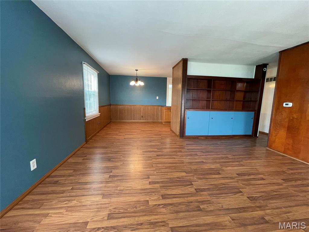 4140 Tesson Street St. Louis, MO 63123 - Photo 4 of 27