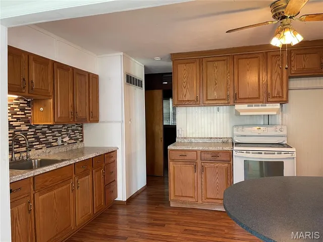 $200,000 | 4140 Tesson Street, St. Louis, MO 63123