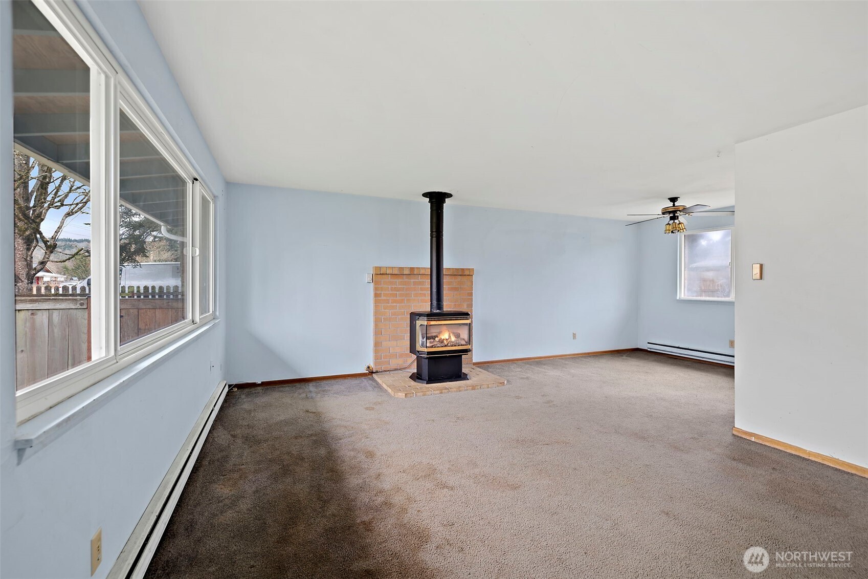 32115 East Rutherford Street Carnation, WA 98014 - Photo 7 of 11