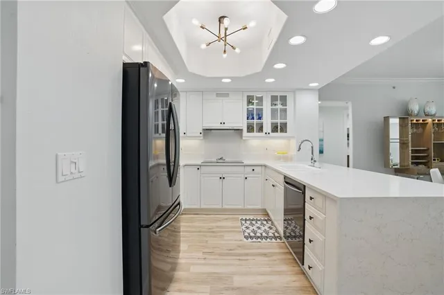 $899,900 | 2728 Tiburon Boulevard East, Unit A104, Naples, FL 34109