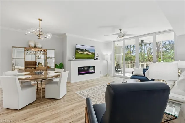 $899,900 | 2728 Tiburon Boulevard East, Unit A104, Naples, FL 34109