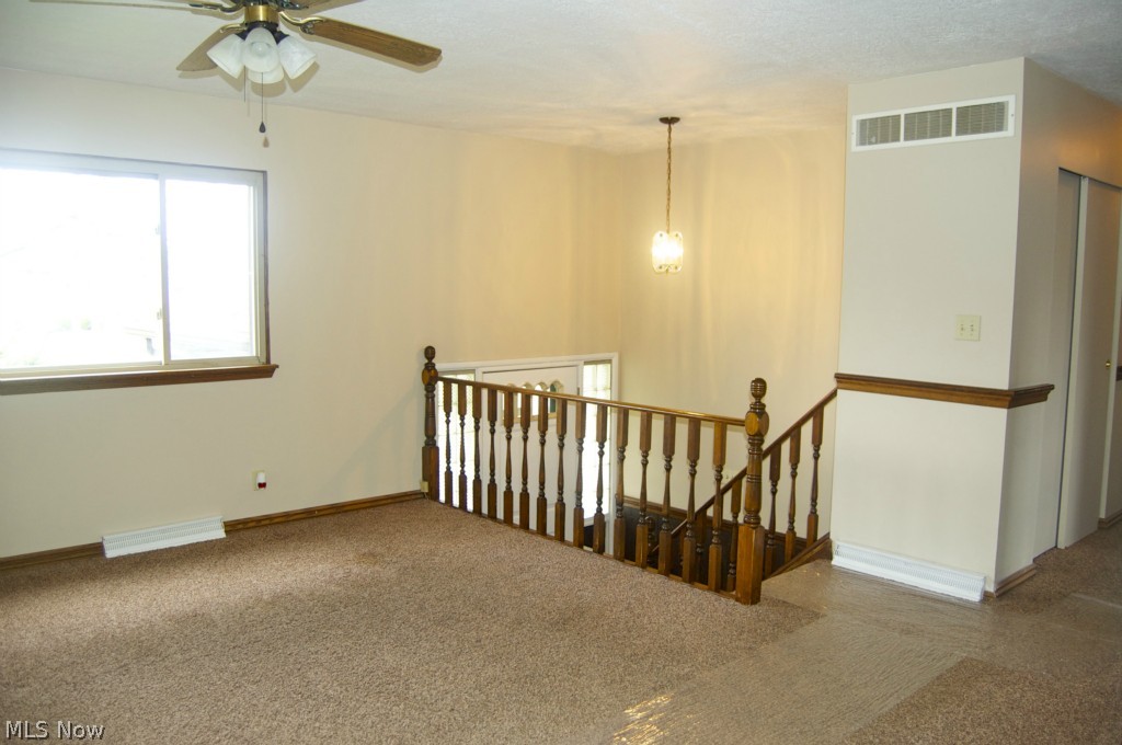 4557 Burkey Road Youngstown, OH 44515 - Photo 6 of 19 Gallery Image 6