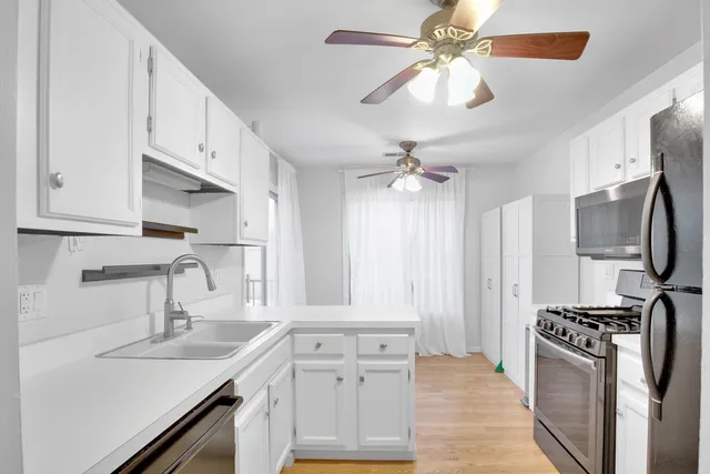 $255,000 | 7010 Brighton Court, Unit 204, Woodridge, IL 60517