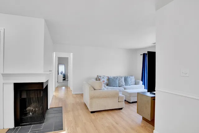 $255,000 | 7010 Brighton Court, Unit 204, Woodridge, IL 60517