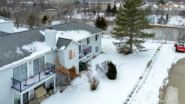 $255,000 | 7010 Brighton Court, Unit 204, Woodridge, IL 60517