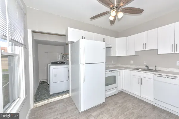 $299,900 | 1037 1/2 Spruce Street, Hagerstown, MD 21740