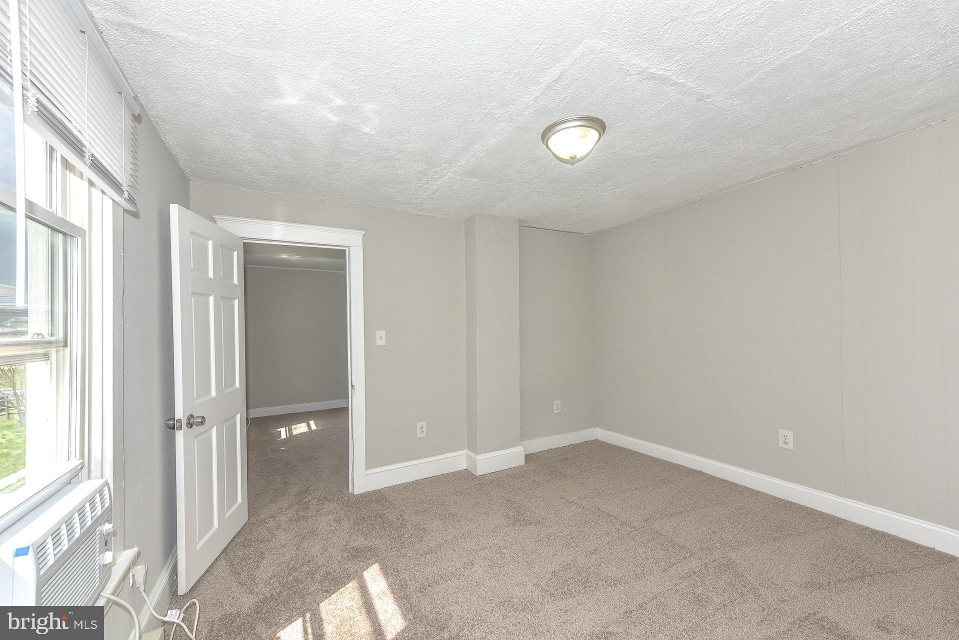1037 1/2 Spruce Street Hagerstown, MD 21740 - Photo 33 of 39 Unit 1037 1/2