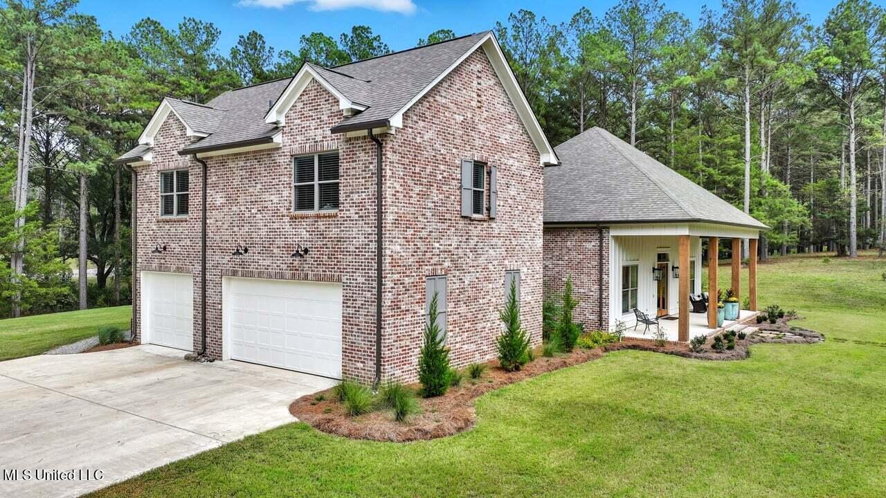 298 Highland Meadow Road Flora, MS 39071 - Photo 83 of 84 298 Highland Meadow Rd Home Tours MS 84