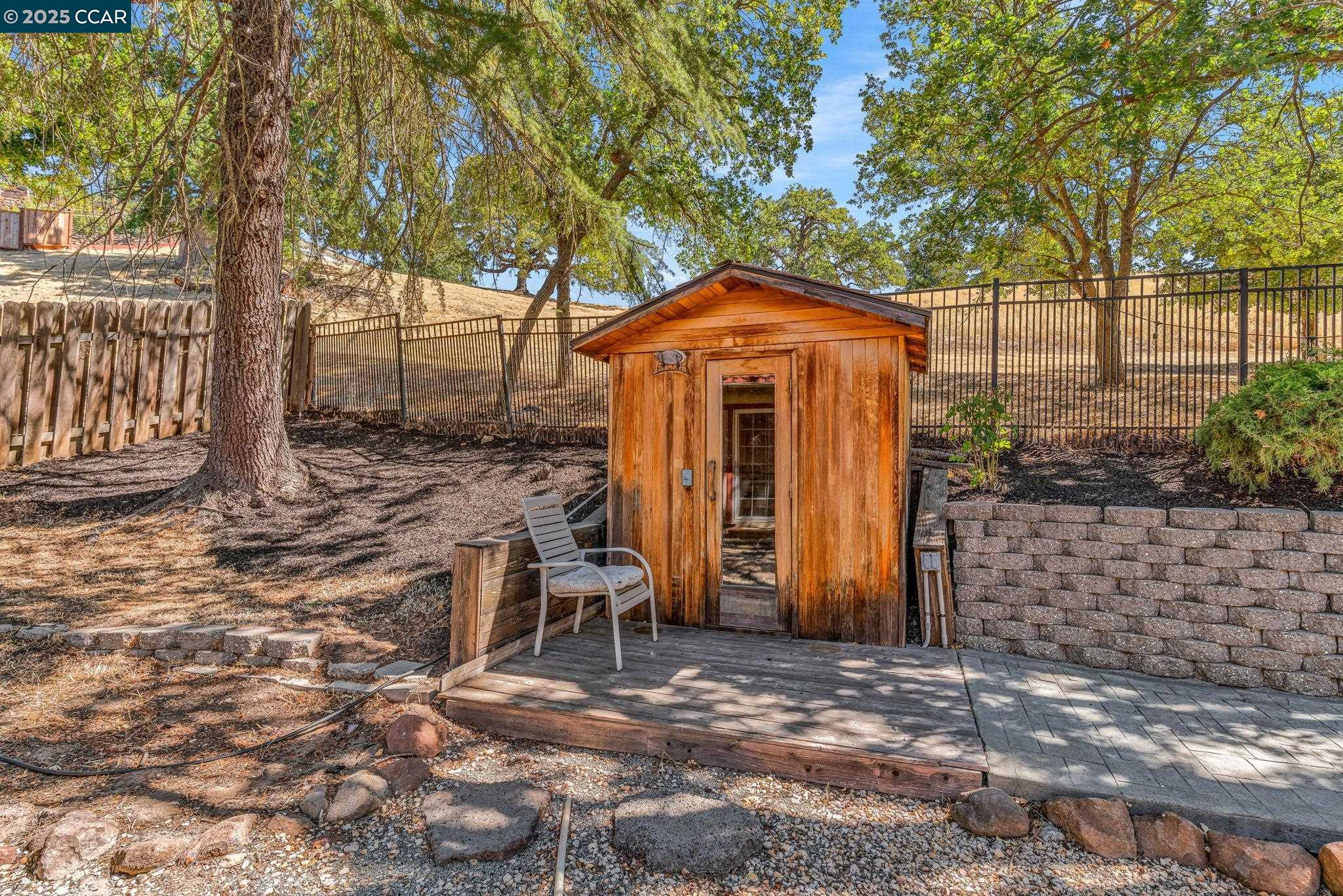 920 Palmer Road Walnut Creek, CA 94596 - Photo 17 of 47 a view of a outdoor space with a patio
