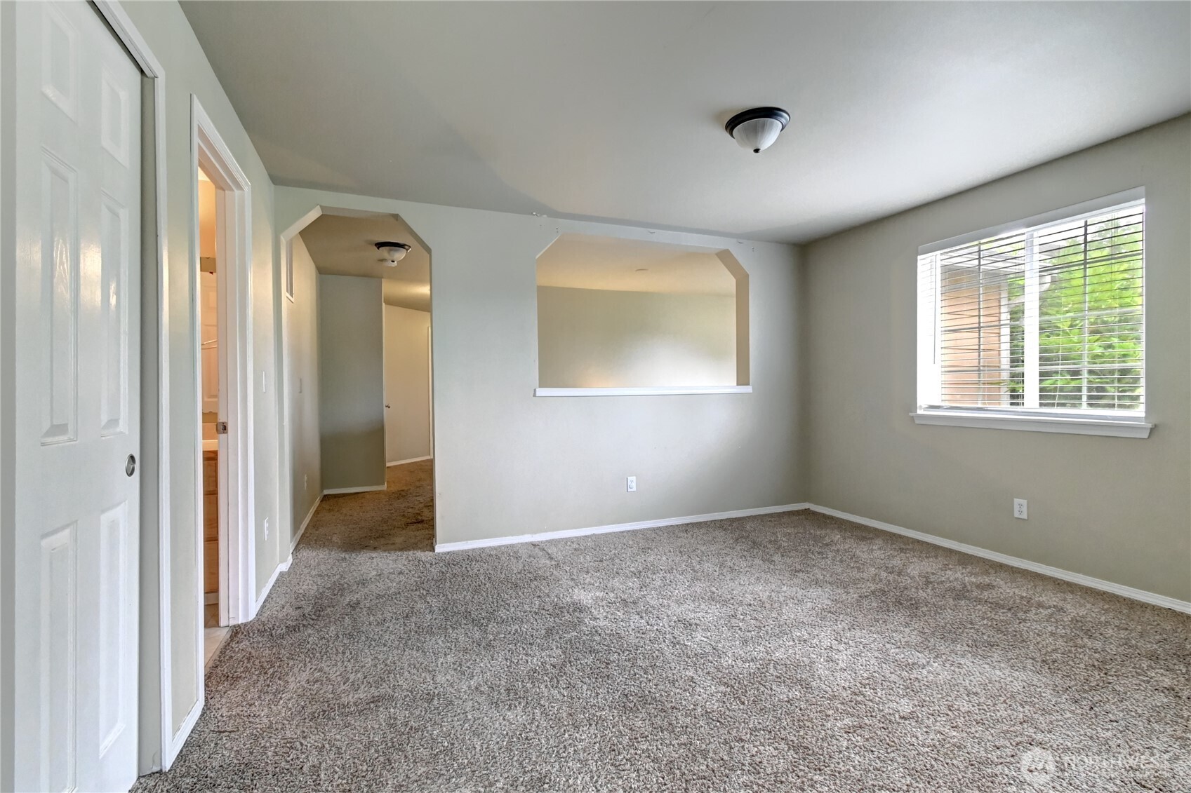 16127 Southeast 256th Place Covington, WA 98042 - Photo 17 of 32