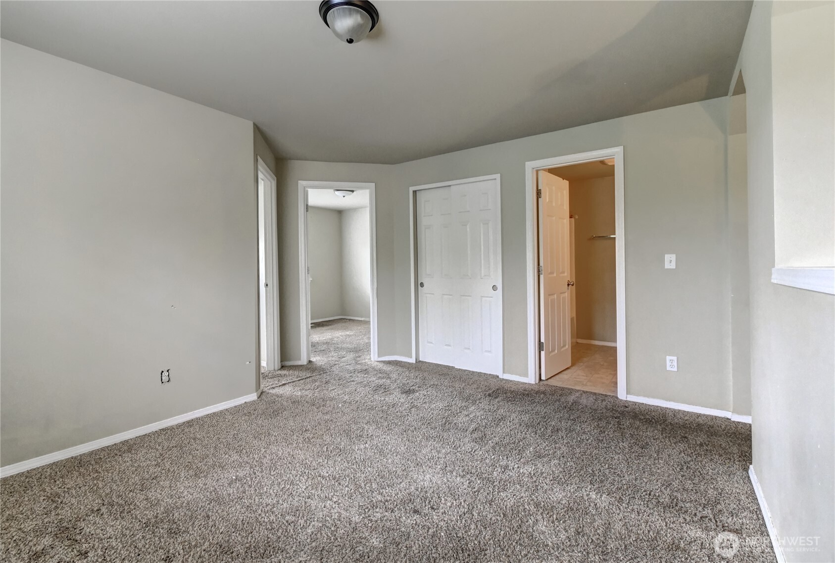 16127 Southeast 256th Place Covington, WA 98042 - Photo 18 of 32
