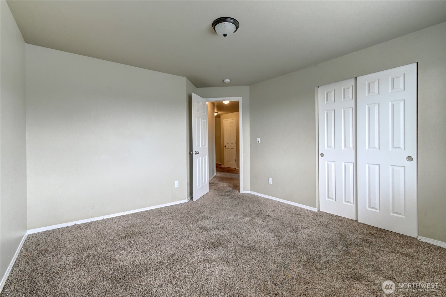 16127 Southeast 256th Place Covington, WA 98042 - Photo 27 of 32
