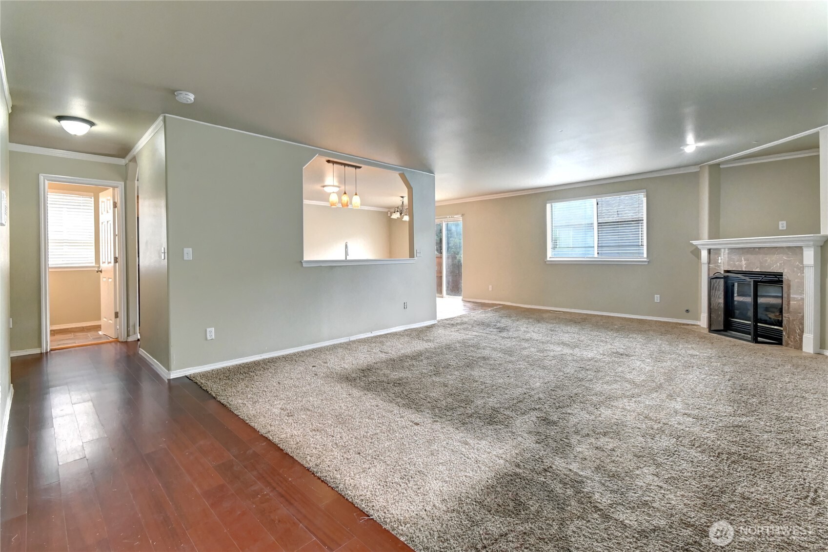 16127 Southeast 256th Place Covington, WA 98042 - Photo 3 of 32