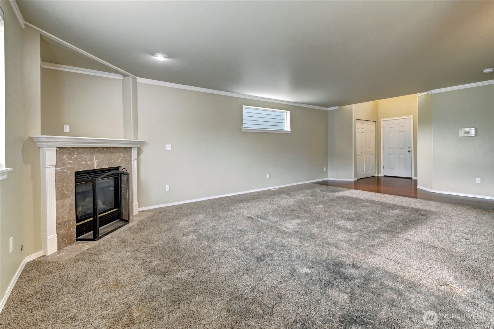 16127 Southeast 256th Place Covington, WA 98042 - Photo 4 of 32