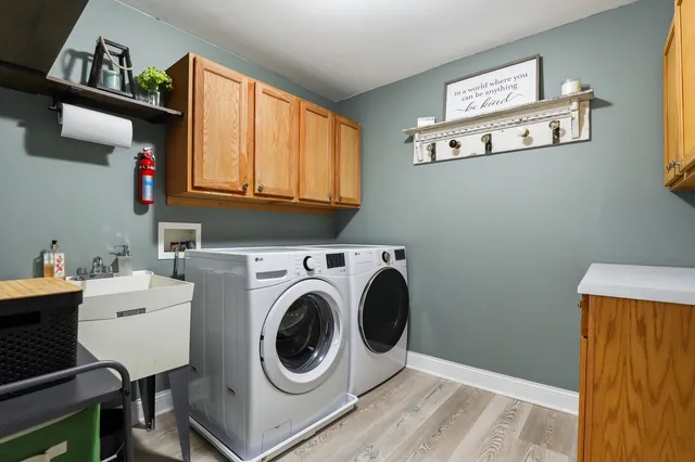 $575,000 | 8118 Brookside Glen Drive, Tinley Park, IL 60487