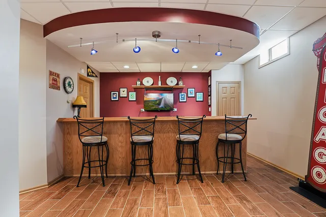 $575,000 | 8118 Brookside Glen Drive, Tinley Park, IL 60487