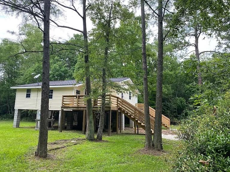 829 Sycamore Road Carriere, MS 39426 - Photo 1 of 19 Gallery Image 1