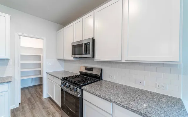 $291,135 | 4343 Maple Root Lane, Pinehurst, TX 77362