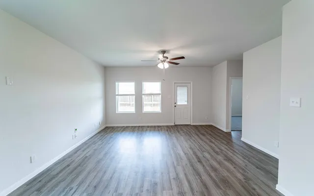 $291,135 | 4343 Maple Root Lane, Pinehurst, TX 77362