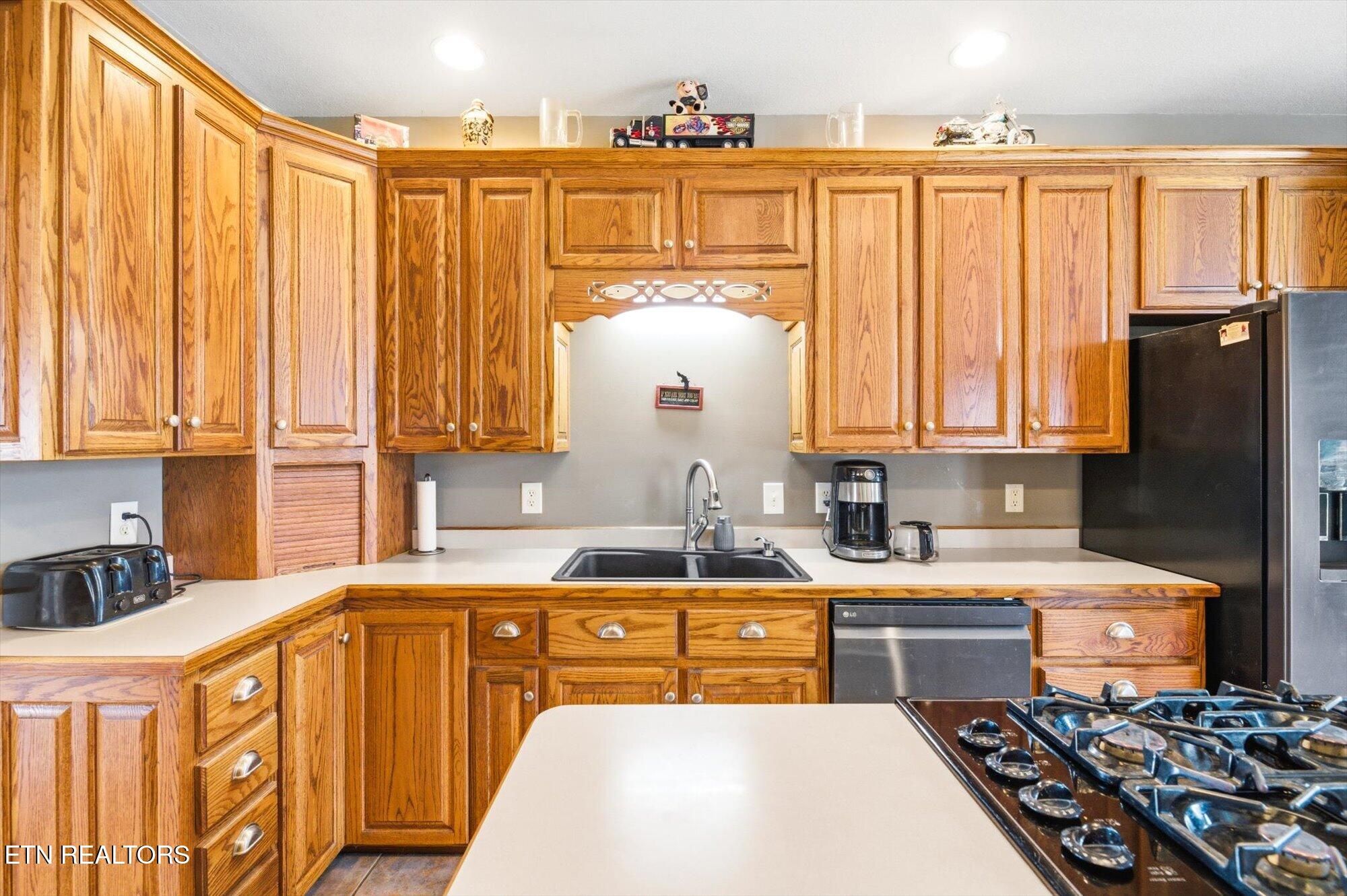 680 Horton Road Southeast Cleveland, TN 37323 - Photo 16 of 58 13-680-Horton-Rd-SE-Cleveland-TN-13