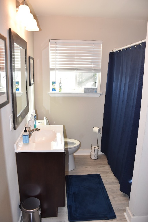 3775 County Road 463 Elgin, TX 78621 - Photo 21 of 28 Full bath with vanity, and a shower stall.