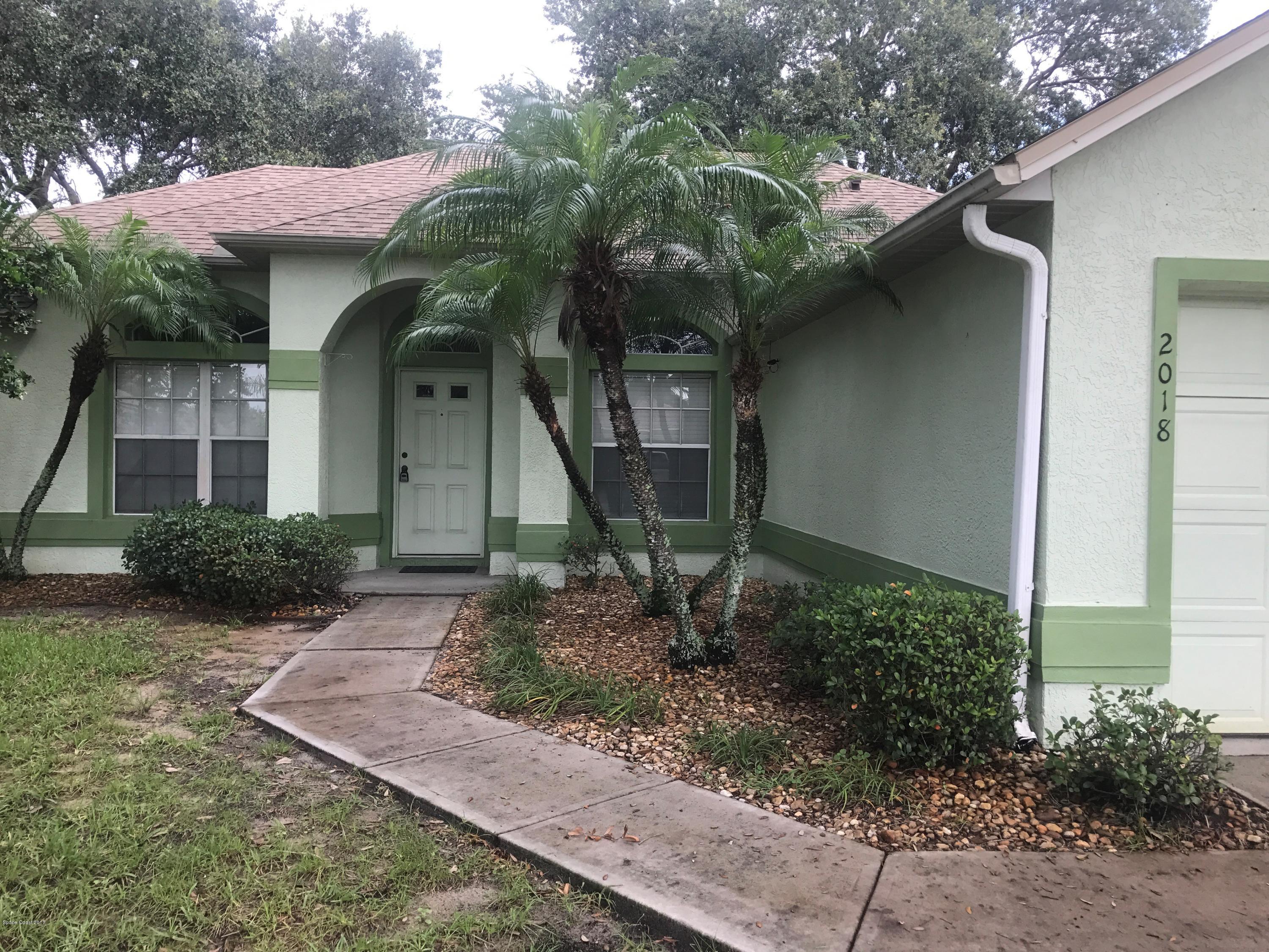2018 Blue Ridge Avenue Melbourne, FL 32935 - Photo 3 of 27 walk