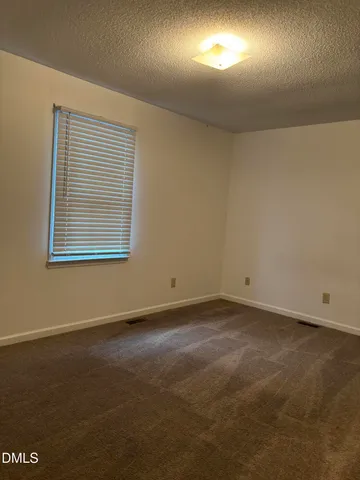 $1,250 | 209 South Lincoln Street, Benson, NC 27504