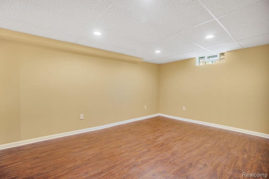 2607 South Rochester Road Royal Oak, MI 48073 - Photo 17 of 22 960A2561.jpg