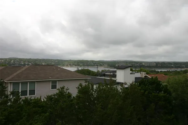 $3,800 | 332 Southwind Road, Point Venture, TX 78645