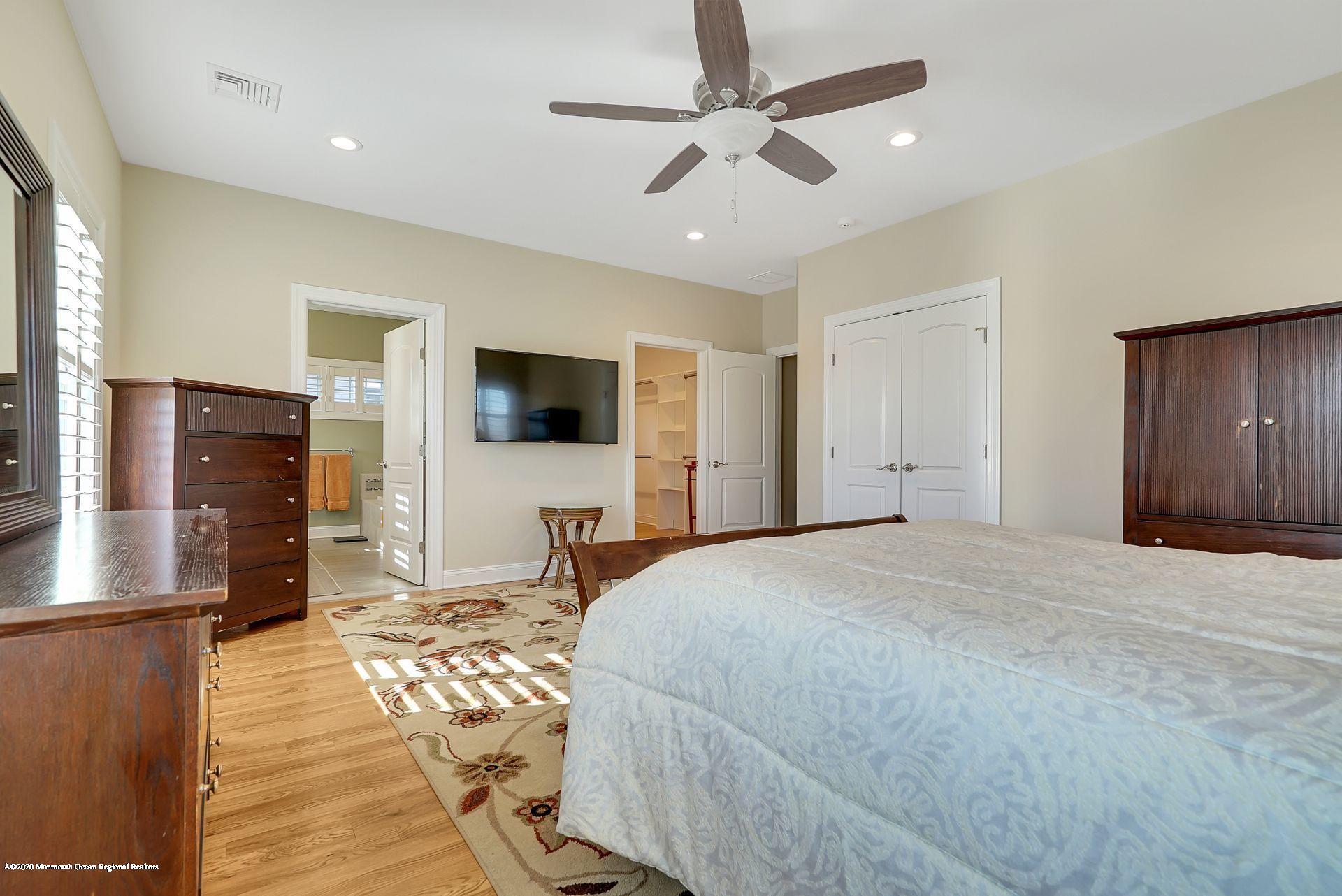 330 Villa Park Way Spring Lake, NJ 07762 - Photo 28 of 46 32