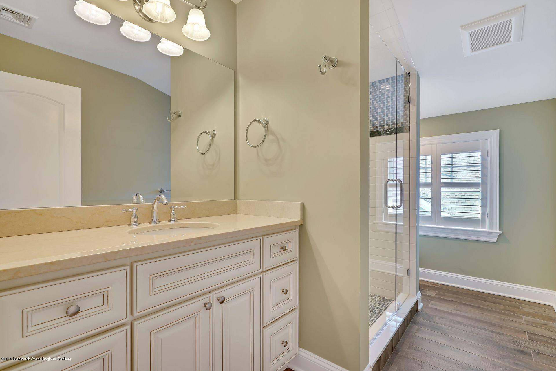 330 Villa Park Way Spring Lake, NJ 07762 - Photo 35 of 46 39