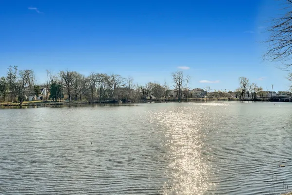 $8,000 | 330 Villa Park Way, Spring Lake, NJ 07762