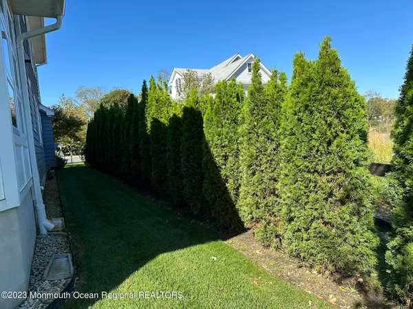 $8,000 | 330 Villa Park Way, Spring Lake, NJ 07762