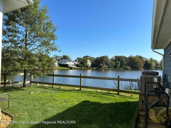 $8,000 | 330 Villa Park Way, Spring Lake, NJ 07762