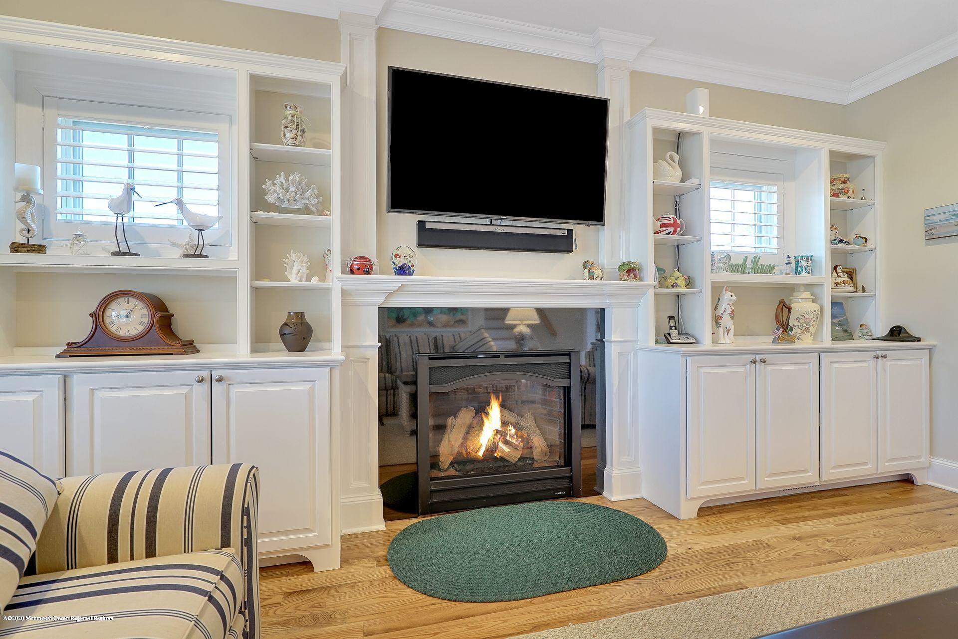 330 Villa Park Way Spring Lake, NJ 07762 - Photo 9 of 46 12