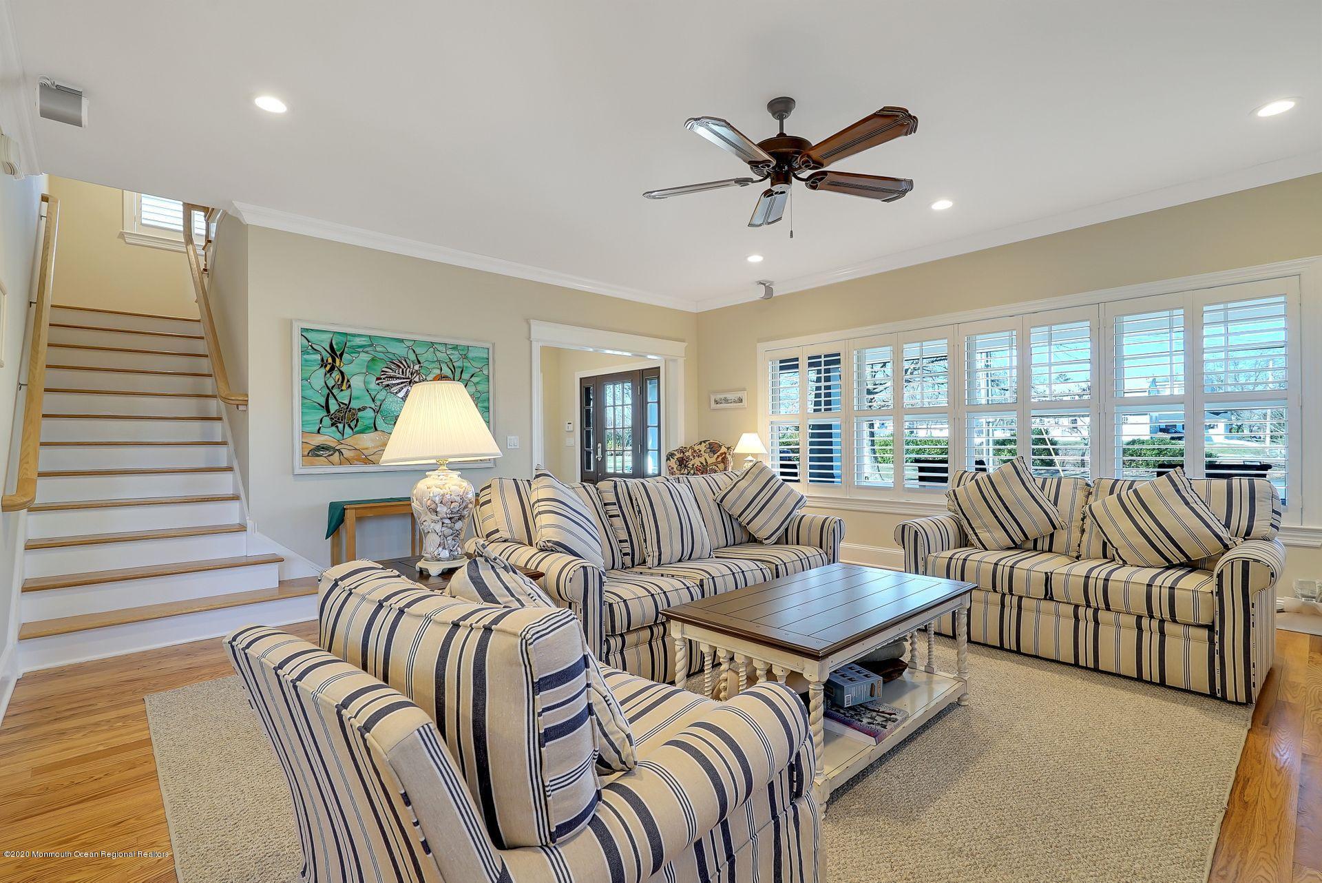 330 Villa Park Way Spring Lake, NJ 07762 - Photo 10 of 46 13