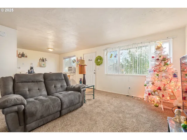 $435,000 | 3577 Concord Street, Eugene, OR 97402