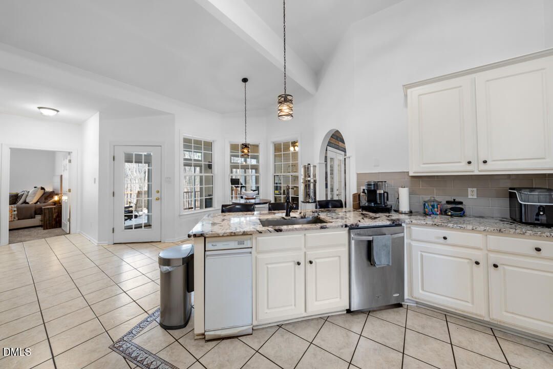 208 Hunting Lodge Road Clayton, NC 27520 - Photo 15 of 30 Kitchen 3