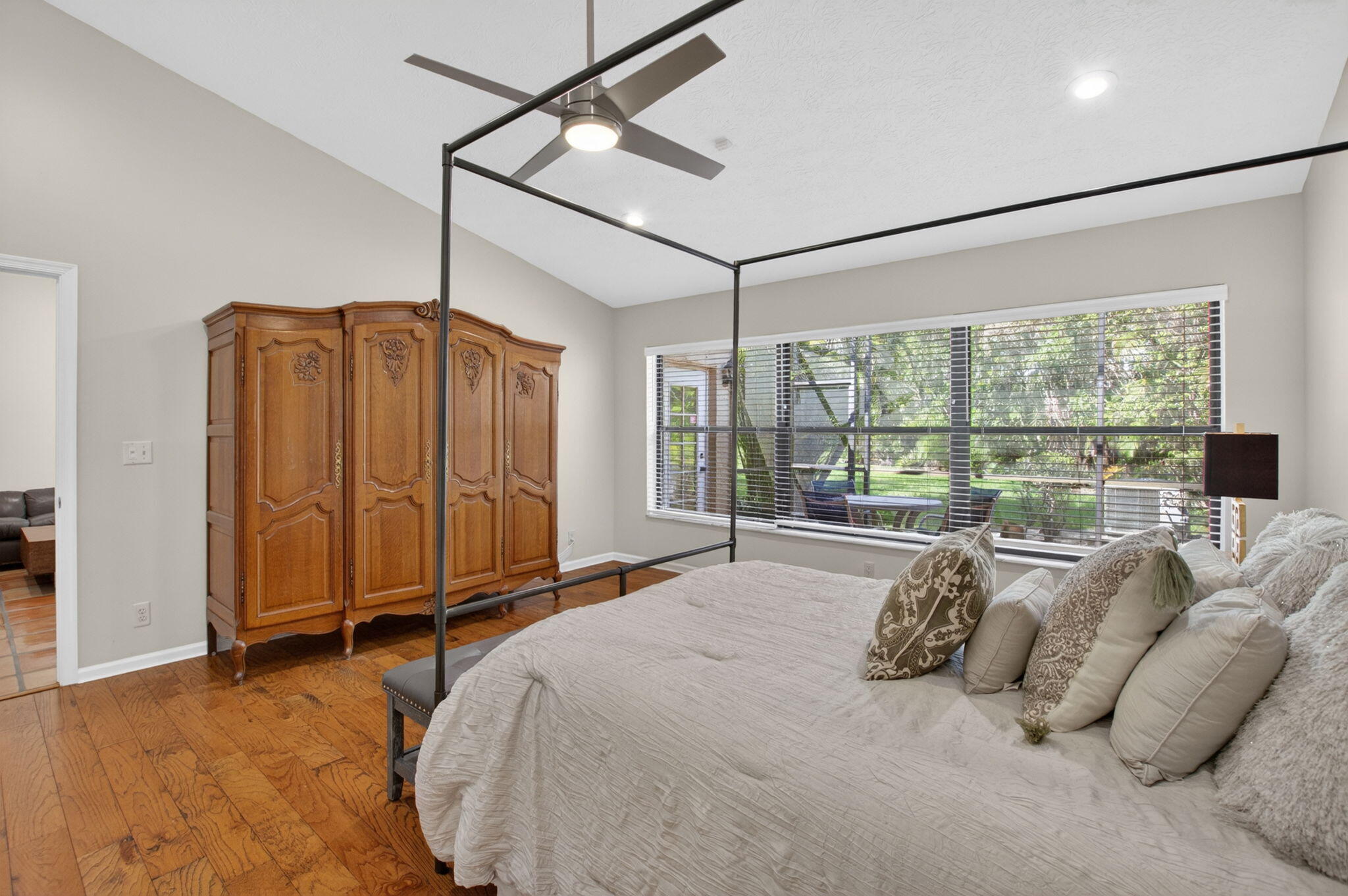22663 Meridiana Drive Boca Raton, FL 33433 - Photo 23 of 73 23-web-or-mls-DSC_4358