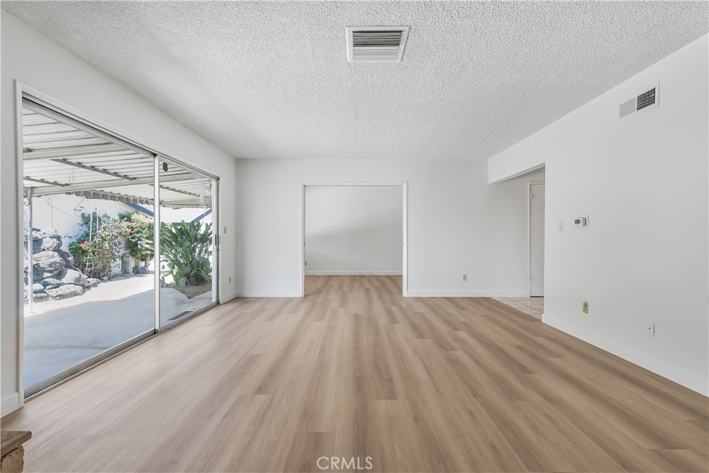 17050 Rinaldi Street Granada Hills, CA 91344 - Photo 10 of 29